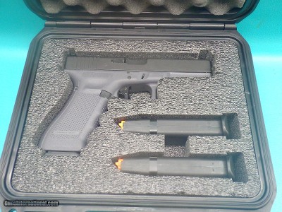 Glock 17 Gen 4 9mm 4.5" Bbl 17+1 Three Mags, Aftermarket Parts and SKB Hard Case - Image 24 of 25