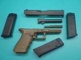 Glock 21 Gen 4 .45 ACP 4.5" Bbl 13+1 Three Mags and SKB Hard Case - 17 of 25