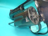 Dan Wesson 15-2VH .357 Mag 2.5" & 6" Bbls 6 Round - 16 of 24