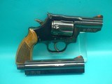 Dan Wesson 15-2VH .357 Mag 2.5" & 6" Bbls 6 Round
