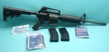 Windham Weaponry WW-15 5.56Nato 16.5"Bbl Carbine w/Removable Carry Handle Appears UNFIRED Hard Case