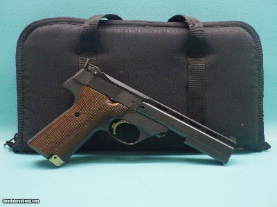 High Standard The Victor .22 LR 5.5" Bbl 10+1 One Mag w/ Soft Case