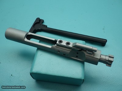 Bushmaster XM-15-E2S 5.56/.223 24