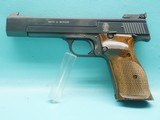 Smith & Wesson Model 41 .22LR 5.5"Bbl 10+1 Three Mags Hard Case Mint Condition - 7 of 23