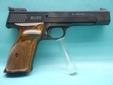Smith & Wesson Model 41 .22LR 5.5"Bbl 10+1 Three Mags Hard Case Mint Condition - 2 of 23
