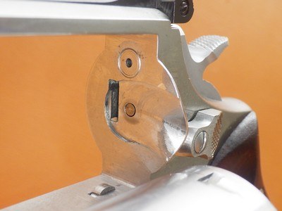 S&W Model 66 .357 Mag 4" Bbl S.S. Walnut Target Grips - Image 18 of 21