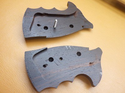 S&W 686-6 .357 Mag 7-Shot SS Tactical Finger Groove Stocks by Ahrends Number Matching Factory Box - Image 22 of 25