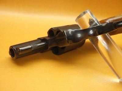 S&W Model 36 (No Dash) Chief's Special .38 SPL 1.875