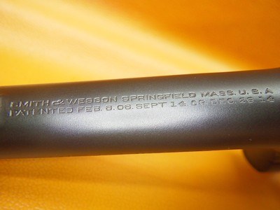 S&W Victory Model (Pre-Model 10) .38 SPL 4" Walnut Grips MFG 1942 - Image 20 of 25