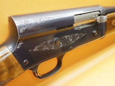 Browning Belgian A5 Light Twenty 20Ga 2-3/4" 26"Bbl in Rare Factory Fixed CYL Choke Mfg 1974 - Image 5 of 25