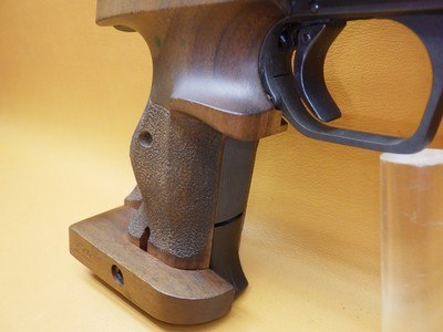 Hammerli 208s .22LR 6"Bbl Nill-Griffe Adjustable Ergo RH Grip Weight & UltraDot 2-4 MOA 8+1 One Mag - Image 2 of 25