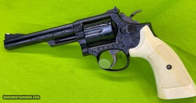 Exquisite Smith And Wesson S&W Factory Engraved 19 - 4 357 Mag Ivory Stocks