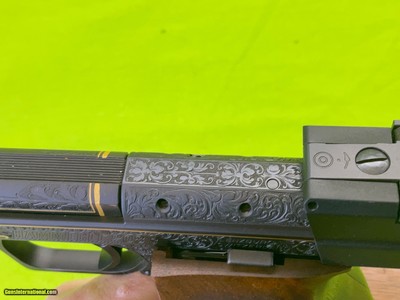 Hammerli Swiss Model 208S 208-S 22 LR Engraved Presentation Grade Semi Auto Target Pistol - Image 9 of 19