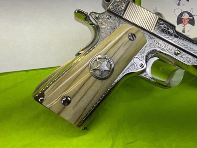 RARE Master Engraved D.W. Harris NICKEL COLT 1911 Combat Commander 45 ACP Texas Ranger Documented - Image 2 of 20