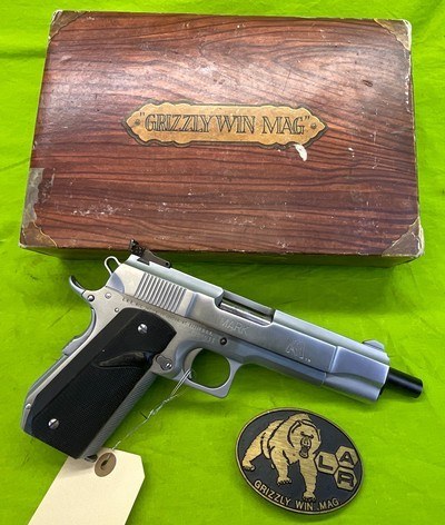LAR GRIZZLY 45 Win Mag Hard Chrome MK MARK I Semi 1911 L.A.R. Box Collector