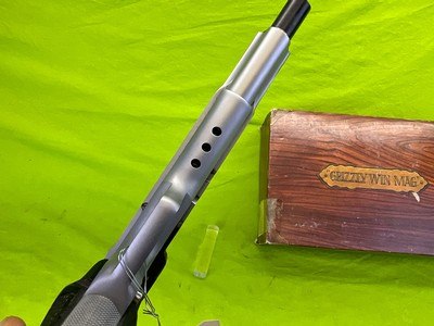 LAR GRIZZLY 45 Win Mag Hard Chrome MK MARK I Semi 1911 L.A.R. Box Collector - Image 10 of 19