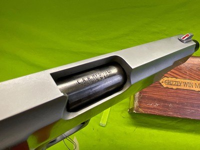 LAR GRIZZLY 45 Win Mag Hard Chrome MK MARK I Semi 1911 L.A.R. Box Collector - Image 8 of 19