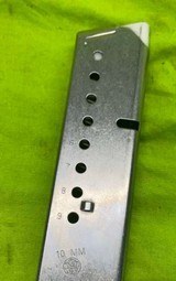 Smith & Wesson 1076 10mm FBI Model 4 Smith & Wesson 1076 10mm FBI Model 4