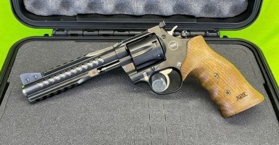 NEW KORTH RANGER 6” 357 MAG RAILED 6 SHOT NIGHTHAWK HUNT MATCH