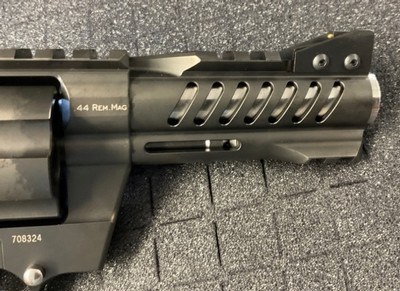 NEW KORTH NIGHTHAWK NXR 4” 44 Magnum Railed 6 Shot Carry DA SA Target Hunt - Image 7 of 8