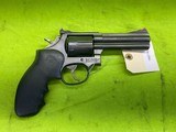 Smith & Wesson 586-3 No Dash 357 Magnum 4