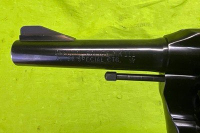 Colt Official Police MK Mark III 38 Special 4” Police Revolver MFG 1970 Box - Image 5 of 20