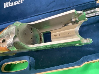 USED Blaser F3 Super Sport Grand Luxe 12 Ga O/U Over Under 32” Factory Case - Image 9 of 20