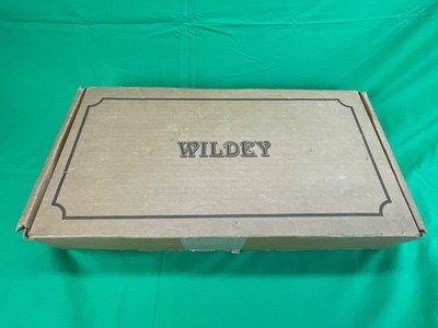 Rare LNIB COLT Branded Wildey Survivor 475 & 45 Mag 12” 10” Set MFG 2000 1 Of 20 - Image 2 of 20