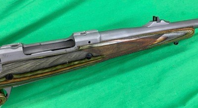 RUGER M77 HAWKEYE Guide Gun 375 RUGER SS Laminate Game Safari Alaskan 47124 - Image 2 of 10