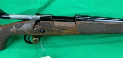 Winchester Model 70 SUPER GRADE Collector 6.5 CM Creedmoor Bolt Action Rifle - Image 3 of 13