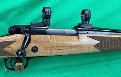 WINCHESTER Model 70 SUPER GRADE 308 Win Maple Blonde Stock Bolt Action Rifle - Image 2 of 12