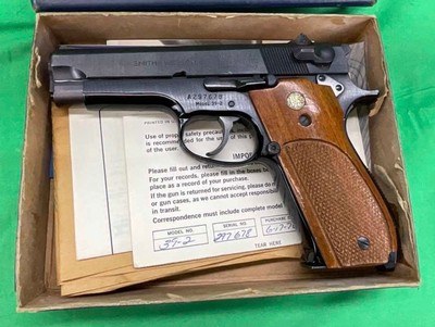 High Condition Smith & Wesson 39-2 9MM In Box 9X19 Luger S&W Semi Auto - Image 3 of 11