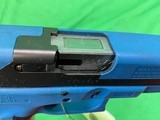 GLOCK 17T TRAINER SIMUNITION 9MM FX Police Trade In LE Blue Semi Auto SIM - Image 5 of 8