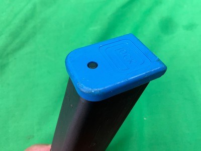 GLOCK 17T TRAINER SIMUNITION 9MM FX Police Trade In LE Blue Semi Auto SIM - Image 7 of 8