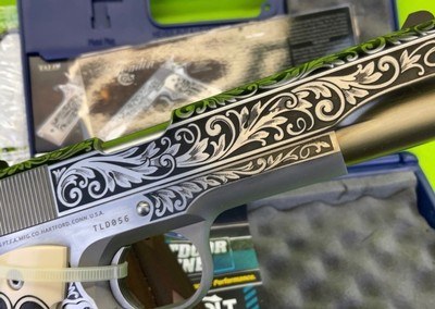 Colt TALO 1911 Lisa Tomlin Engraved Series 70 45 ACP #56 Pistol 1 Of 400 - Image 9 of 12