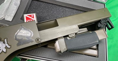 Transferable Pearl UC9 UC 9 Folding UZI 9MM SMG Radio Gun Full Auto - Image 18 of 19