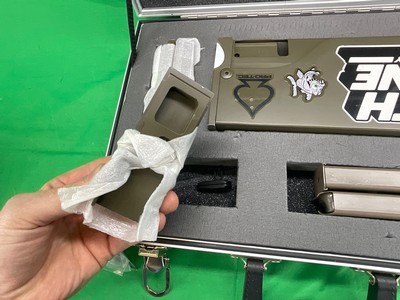 Transferable Pearl UC9 UC 9 Folding UZI 9MM SMG Radio Gun Full Auto - Image 3 of 19