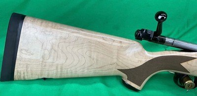 WINCHESTER Model 70 SUPER GRADE 30-06 Springfield Maple Blonde Stock Bolt Action Rifle - Image 2 of 12