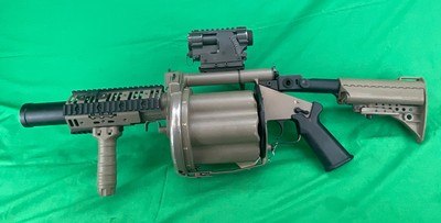 Milkor M32 MGL 40MM USMC 6 Round Rotary Grenade Launcher FDE - Image 2 of 9