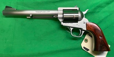 LNIB Freedom Arms Premier Grade 44 Magnum 7 1/2” Stainless SS Revolver 3598 - Image 4 of 13