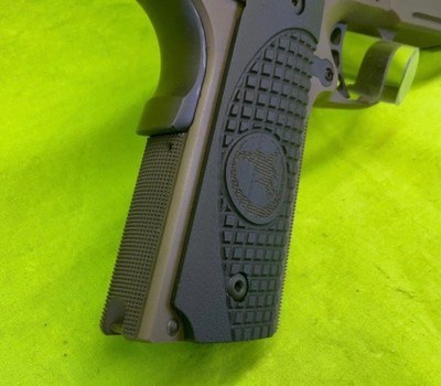 NIGHTHAWK CUSTOM NHC GRP 9MM 5 In Trijicon IOS Optic Ambi Recon Rail FDE - Image 4 of 12