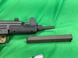 FULL AUTO TRANSFERABLE UZI SMG 9X19GROUP INDUSTRIES VECTOR ARMS UZI HR4332 9MM SMG REFURBISHED - Image 5 of 20