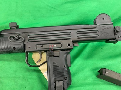FULL AUTO TRANSFERABLE UZI SMG 9X19GROUP INDUSTRIES VECTOR ARMS UZI HR4332 9MM SMG REFURBISHED - Image 15 of 20