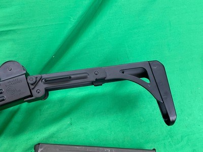 FULL AUTO TRANSFERABLE UZI SMG 9X19GROUP INDUSTRIES VECTOR ARMS UZI HR4332 9MM SMG REFURBISHED - Image 12 of 20