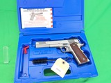STAINLESS SPRINGFIELD ARMORY 1911 LONG SLIDE PORTED V16 45 SUPER V-16 - Image 1 of 19
