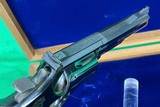 NEW YORK CONSERVATION POLICE SMITH & WESSON 19 357 MAG LIMITED ENGRAVED - Image 4 of 12