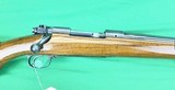 CUSTOM FLAIG ACE PRE-64 WINCHESTER 70 VARMINT 22-250 26” 1959 - Image 3 of 24