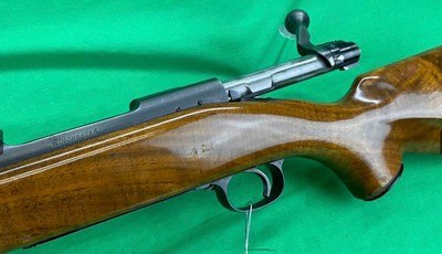 CUSTOM FLAIG ACE PRE-64 WINCHESTER 70 VARMINT 22-250 26” 1959 - Image 21 of 24
