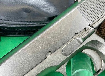 VINTAGE STAINLESS DETONICS COMBAT MASTER MKII COMPACT 1911 CARRY EXTRAS - Image 5 of 16