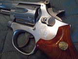 Smith & Wesson 617
22 Long Rifle - 5 of 15